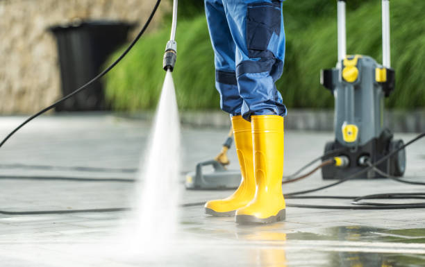 Why Choose Our Certified Pressure Washing Experts for Your Project Needs in Oatfield, OR?
